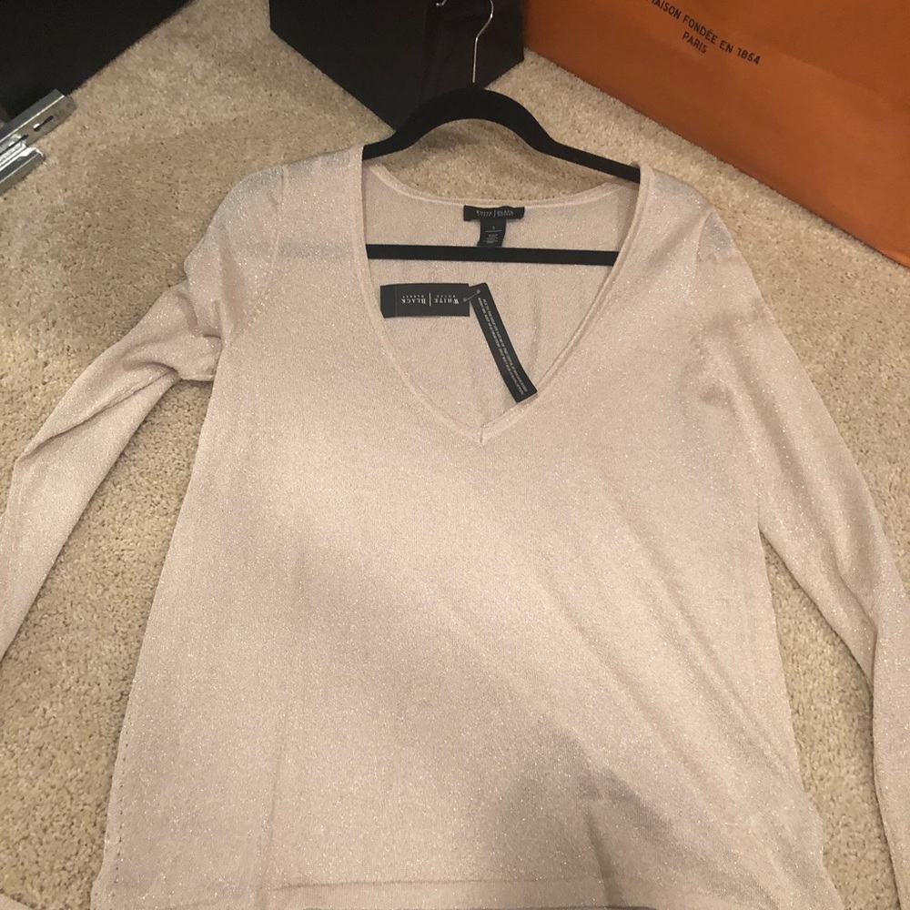 Gorgeous bnwt BlackHouseWhiteMarket top!